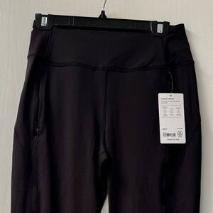 Brand New w/tags Athleta Black Rainier Jogger pants in Size XXS